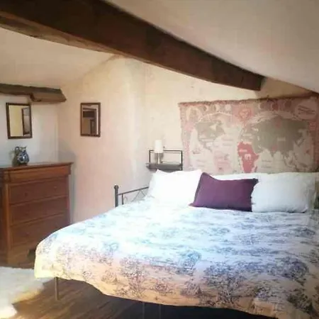 Two Bedroom Stone Holiday home Condac