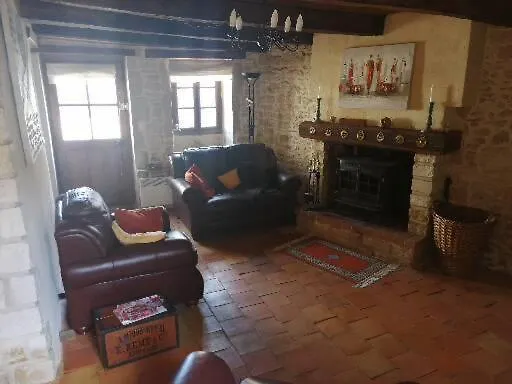 Two Bedroom Stone Condac